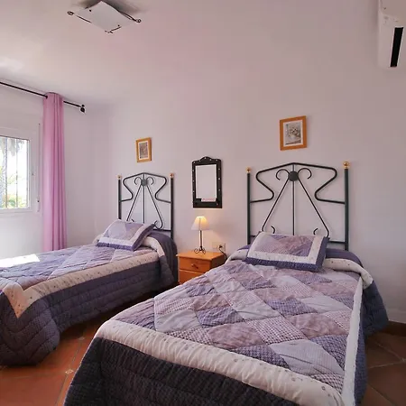 Jeromo Spainsunrentals 1004 Нерха