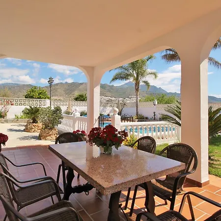 Villa Jeromo Spainsunrentals 1004 Nerja