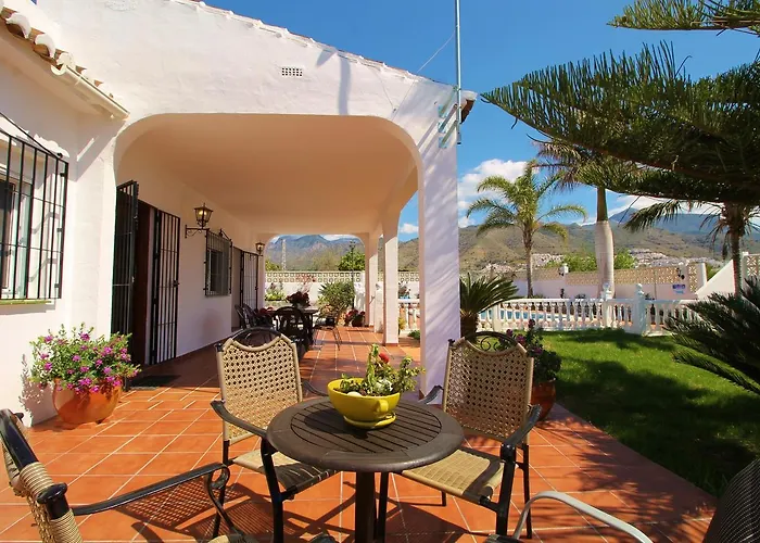 Villa Jeromo Spainsunrentals 1004 Nerja