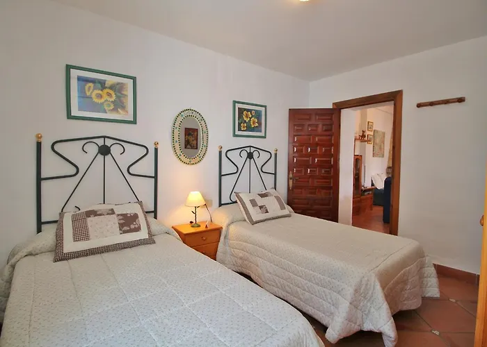 Willa Jeromo Spainsunrentals 1004 *