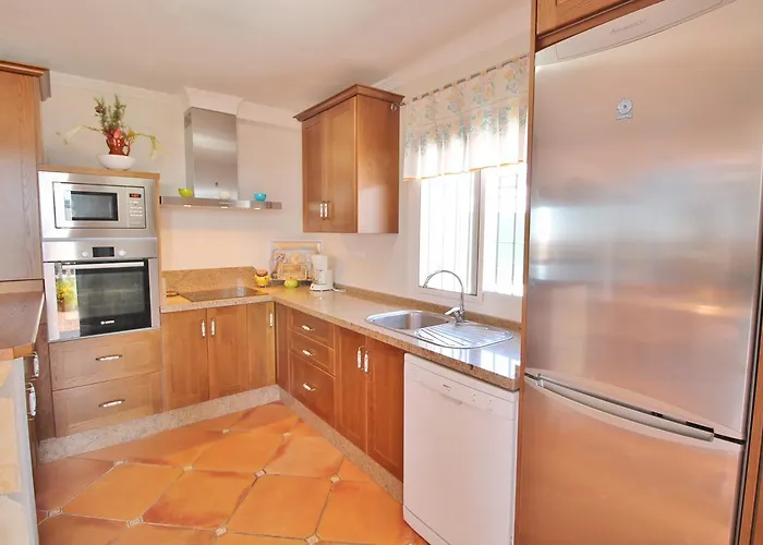 Jeromo Spainsunrentals 1004